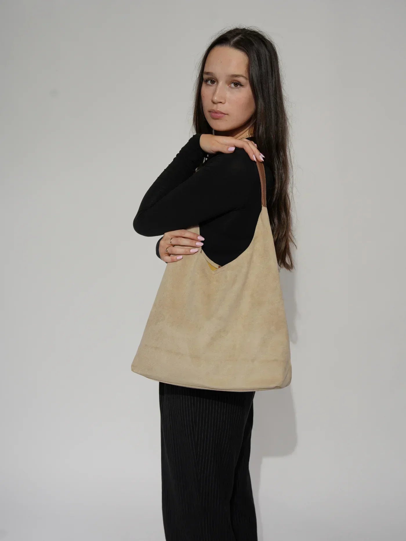 Chic and Versatile Shoulder Bag for Women