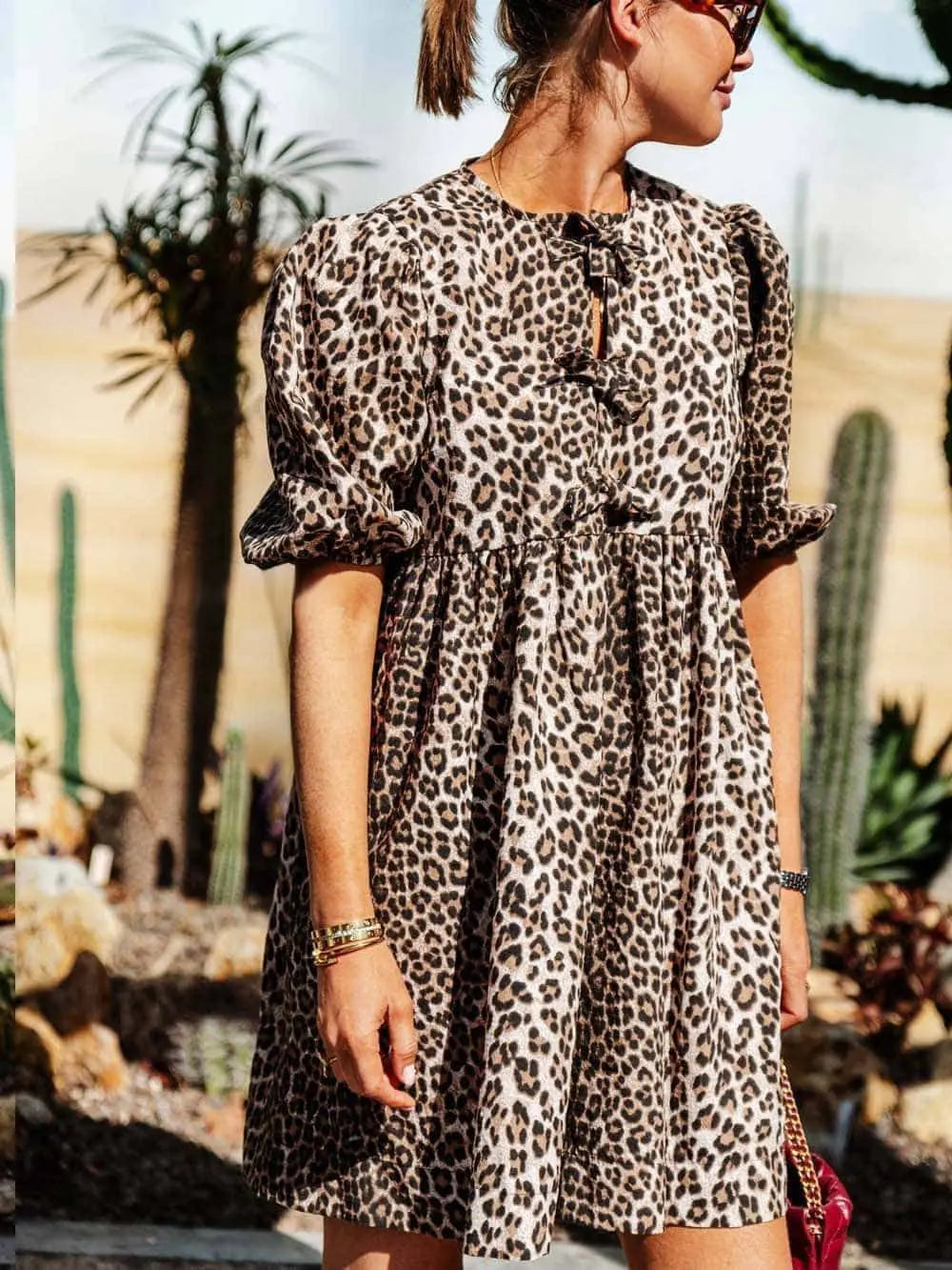 Women's Brown Leopard Print Short Puff Sleeve Dress - Versatile Comfort