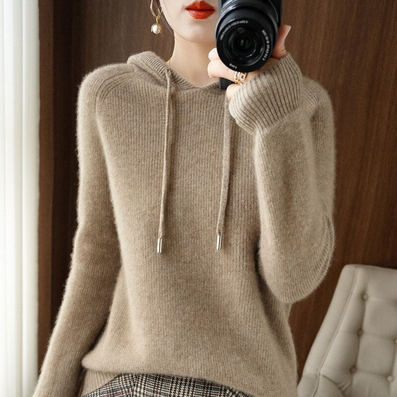 Women's Hoodie - Drawstring Hood with Ribbed Cuffs