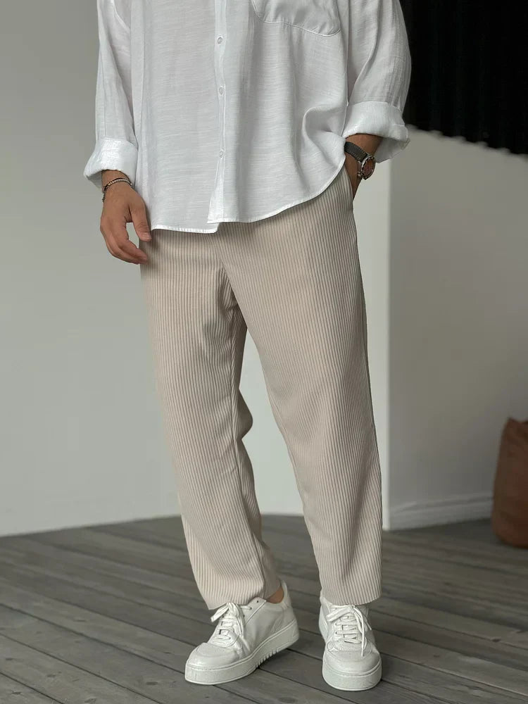 Elegant and Comfortable Trousers for Men