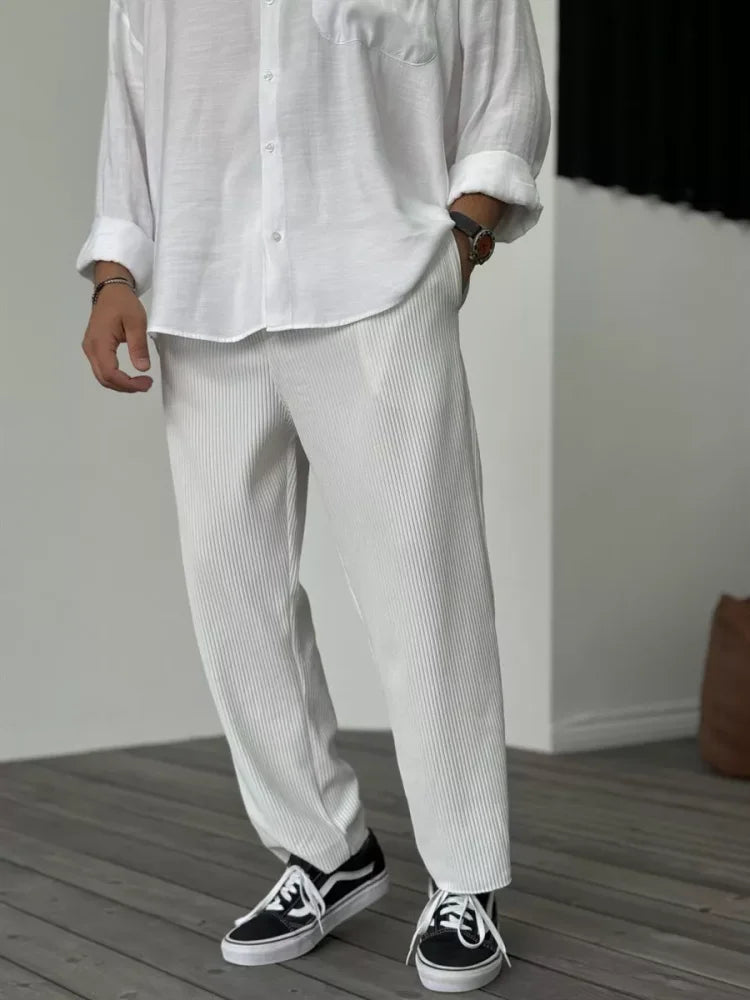 Elegant and Comfortable Trousers for Men