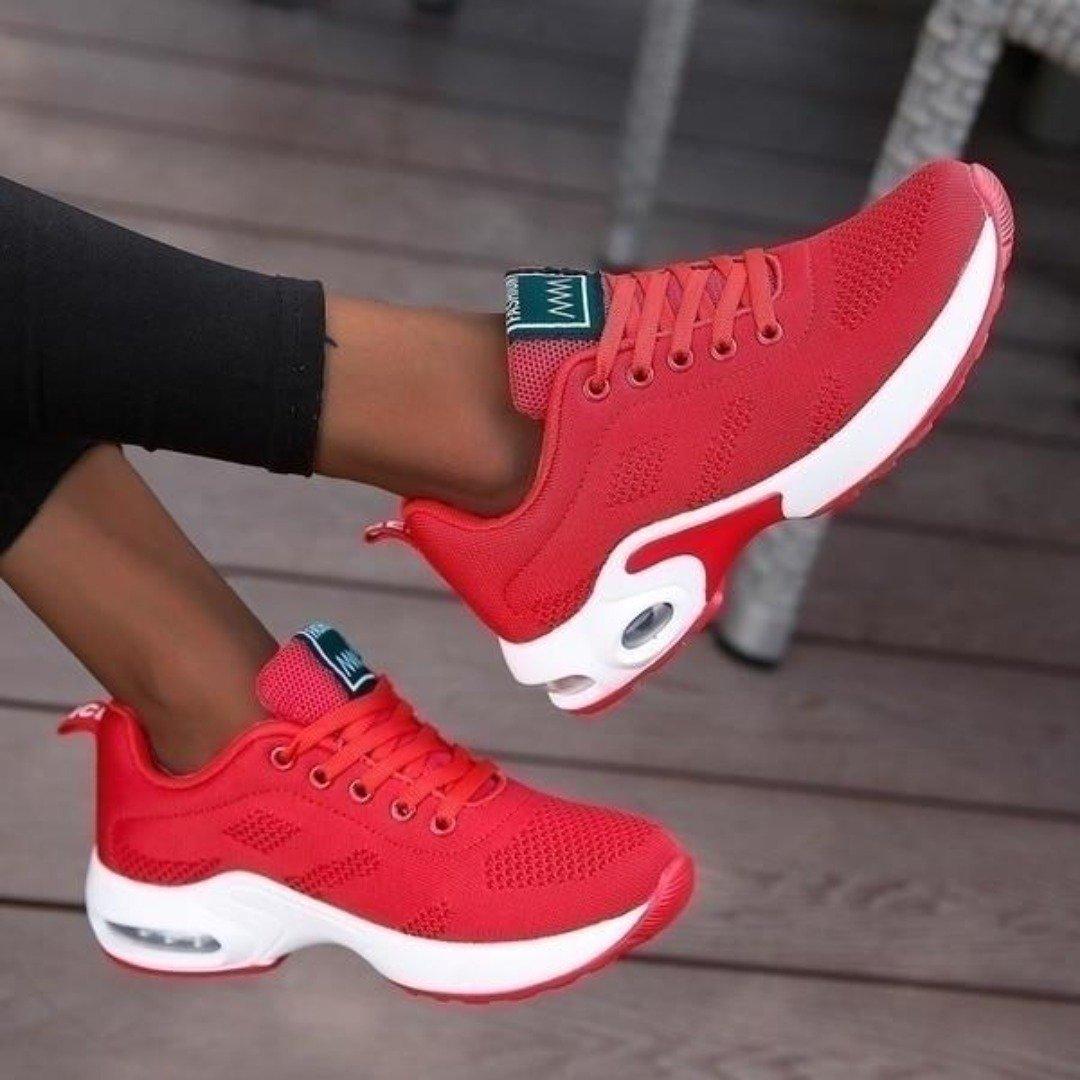 Lightweight and Comfortable Sneakers for Women