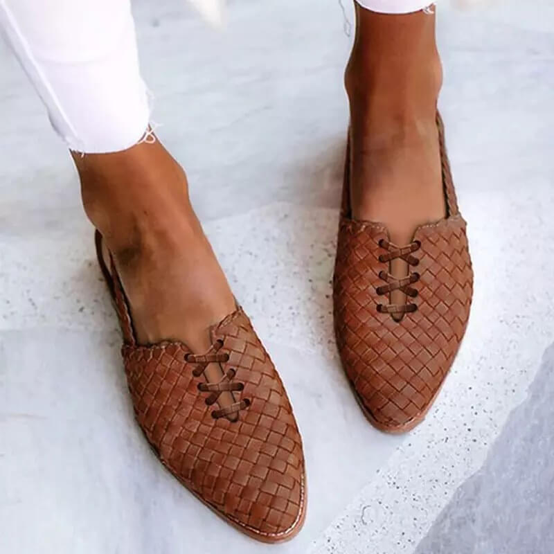 Stylish Closed-Toe Sandals for Women | Livia