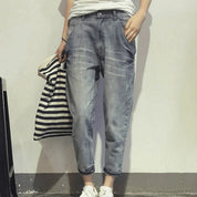 Women's Light Blue Baggy Cropped Jeans - Mid-Rise
