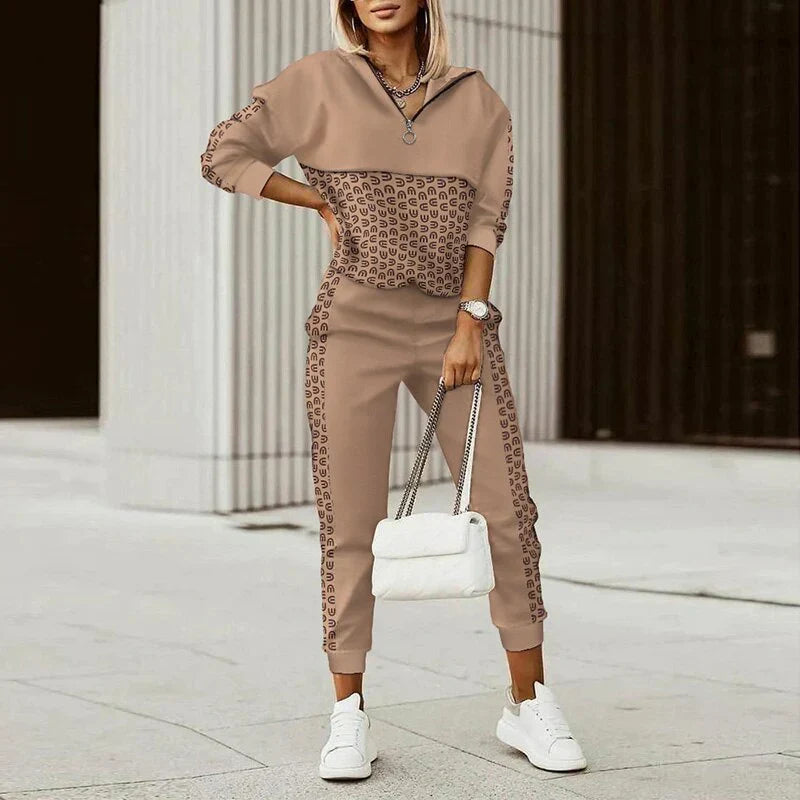 MonAmi_JessiStijlvol2-DeligeTrainingspakComfortabel_Warm-foto-1.webp