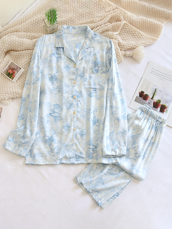 Women's Pyjama Set - Floral Pattern with Classic Collar