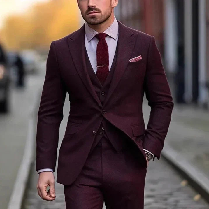 Men's Three-Piece Suit - Peak Lapel & Slim-Fit