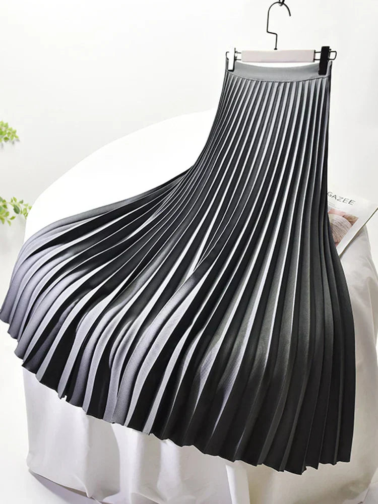 Women's Pleated Midi Skirt - Elastic Waist Detail