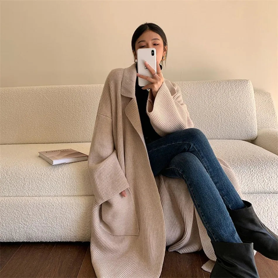 Ariana - Chic Autumn Knitted Long Coat for Women