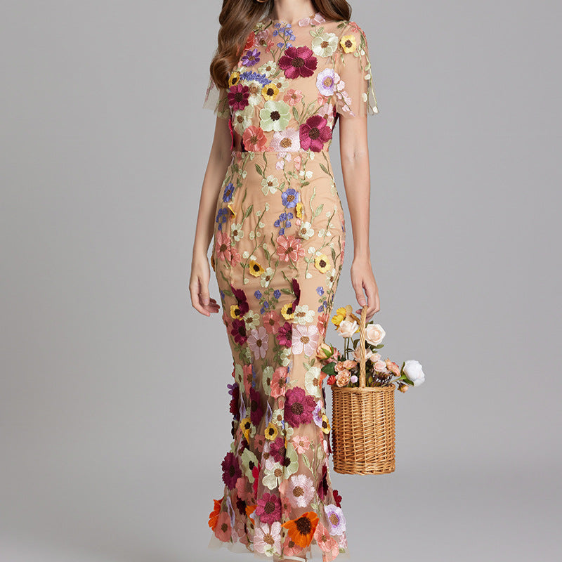 Women's Elegant Embroidered Midi Dress - Sleeveless, Timeless Design