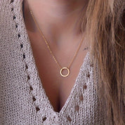 Women's Minimalist Pendant Necklace - Adjustable Chain
