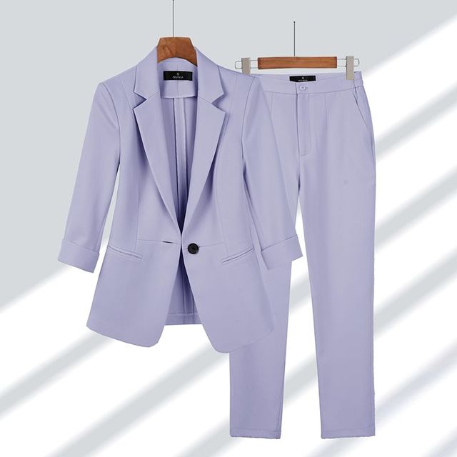 Elegant and Chic Blazer and Trousers Set for Women