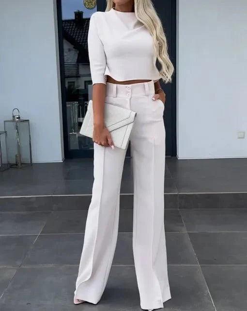 Stylish and Casual Cropped Top and Trousers Set for Women