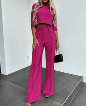 Stylish and Casual Cropped Top and Trousers Set for Women