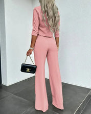 Stylish and Casual Cropped Top and Trousers Set for Women