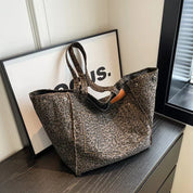 Women's Oversized Tote Bag - Striking Leopard Print Spacious